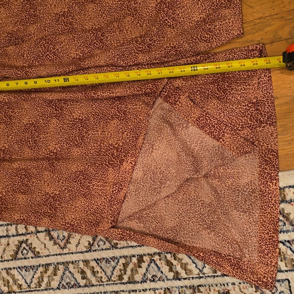 JESSICA SIMPSON BRAND WOMEN'S PLUS SIZE LEOPARD PRINT PANTS SIZE 2X - Picture 11 of 14